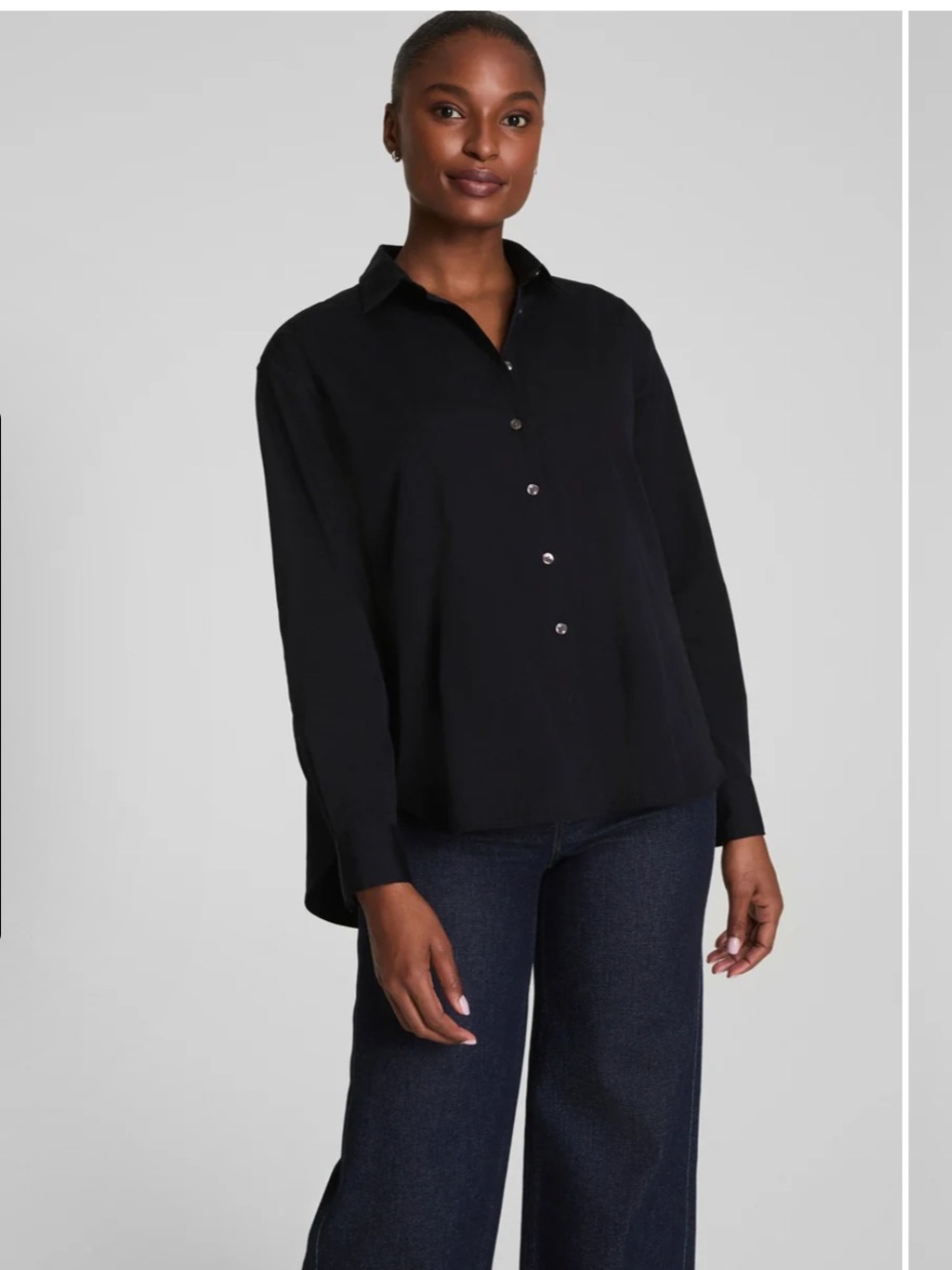 SPANX Poplin Oversized Button-Up Shirt Woman Small Black Stretch Office Classic